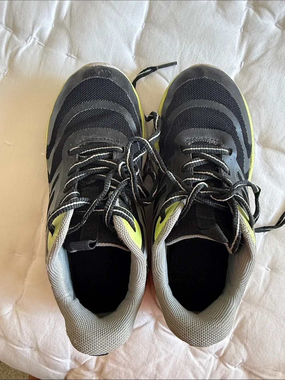 Children’s Place sneakers siz 12